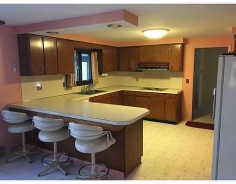 7 King St, Ware, MA 01082 photo 4