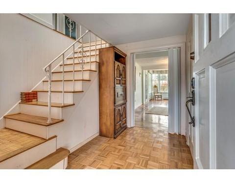 4 Amherst Rd, Beverly, MA 01915 photo 3