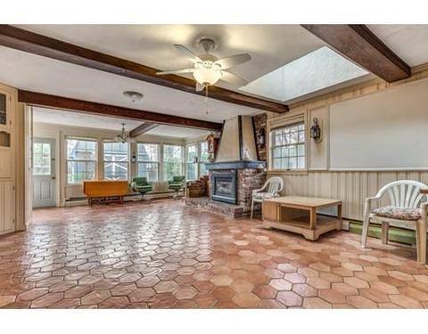 4 Amherst Rd, Beverly, MA 01915 photo 8