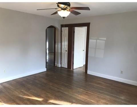 2 Walnut St, Methuen, MA 01844 photo 5