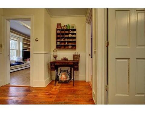 31 Berkeley Ave, Lowell, MA 01852 photo 12