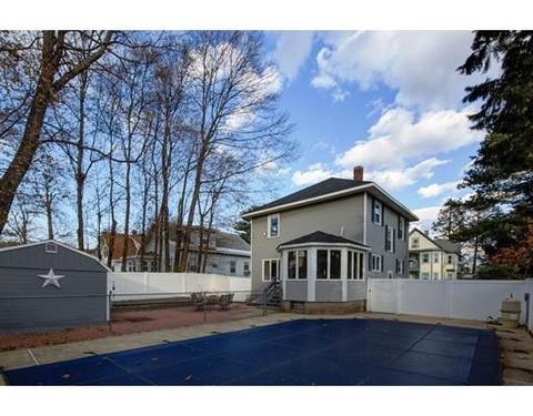 31 Berkeley Ave, Lowell, MA 01852 photo 23