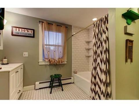 31 Berkeley Ave, Lowell, MA 01852 photo 14