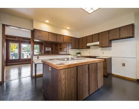 166 Kimberly Ave, Springfield, MA 01108 photo 10