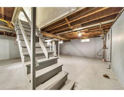 63 Haskin St, Springfield, MA 01109 photo 20