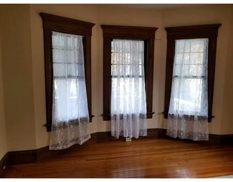 17 Spruceland Ave, Springfield, MA 01108 photo 6