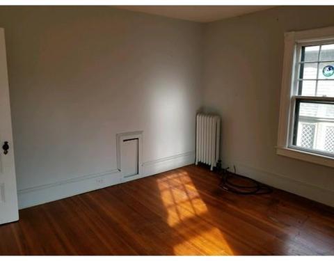17 Spruceland Ave, Springfield, MA 01108 photo 16
