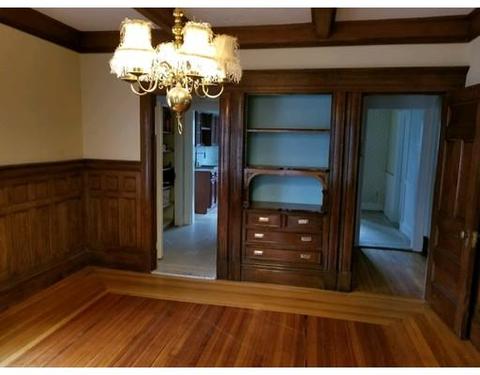17 Spruceland Ave, Springfield, MA 01108 photo 8