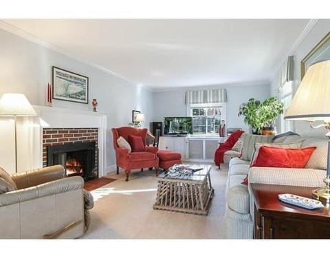 25 Appleton Ave, Beverly, MA 01915 photo 11