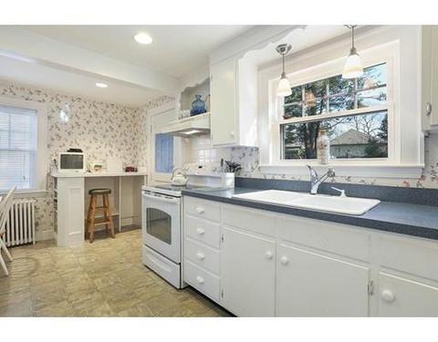 25 Appleton Ave, Beverly, MA 01915 photo 7