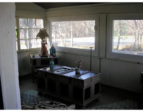 122 Edgemont St, Springfield, MA 01109 photo 6