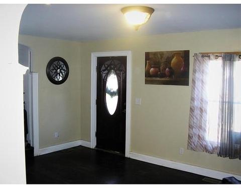 122 Edgemont St, Springfield, MA 01109 photo 7