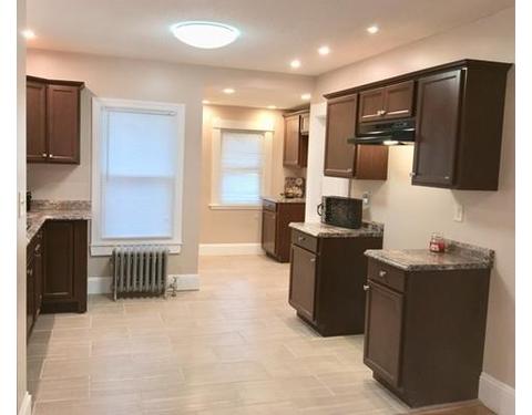 182 Daviston St, Springfield, MA 01108 photo 3