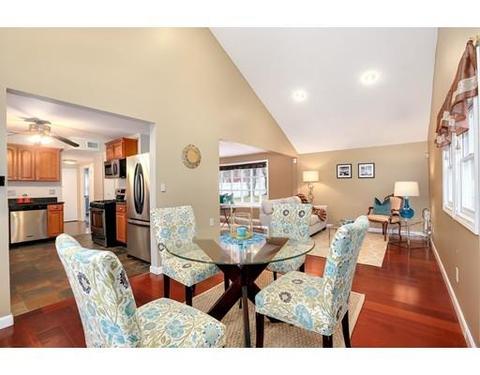 75 Mill St, Natick, MA 01760 photo 1