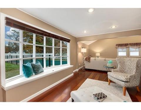 75 Mill St, Natick, MA 01760 photo 8