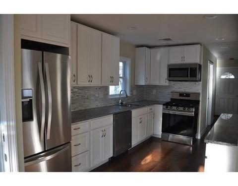 33 Jackson Ave, Everett, MA 02149 photo 11
