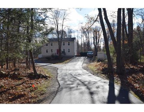 4 Desforge Ln, Derry, NH 03038 photo 9