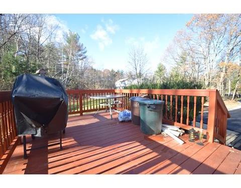 4 Desforge Ln, Derry, NH 03038 photo 5