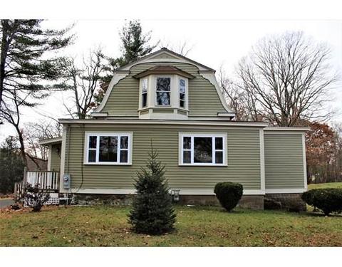 366 Maple St, Danvers, MA 01923 photo 2