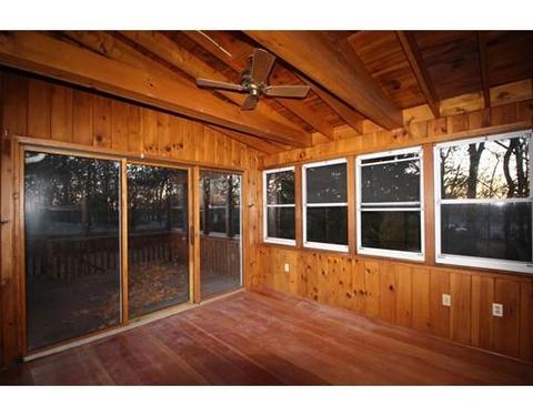 204 E Allen Ridge Rd, Springfield, MA 01118 photo 11