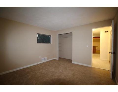 204 E Allen Ridge Rd, Springfield, MA 01118 photo 10