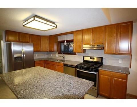 204 E Allen Ridge Rd, Springfield, MA 01118 photo 5