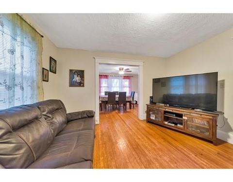 334 Chapin Ter, Springfield, MA 01104 photo 8