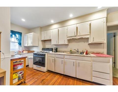 78 Rittenhouse Ter, Springfield, MA 01108 photo 1