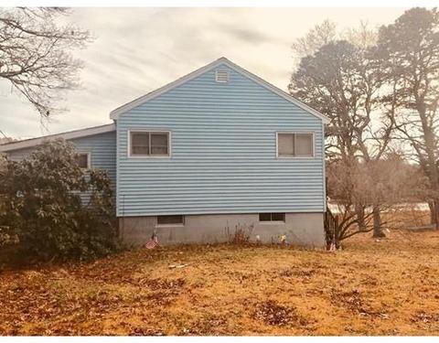 18 Larch St, Wareham, MA 02571 photo 4