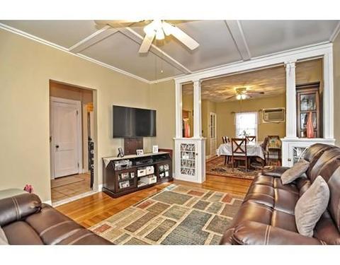 122 Walnut St, Everett, MA 02149 photo 3
