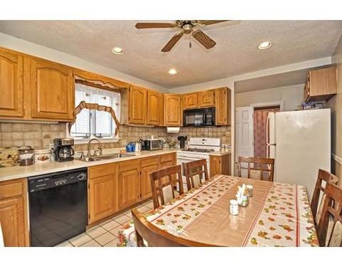 122 Walnut St, Everett, MA 02149 photo 5
