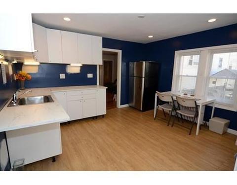 19 Arlington St, Everett, MA 02149 photo 3