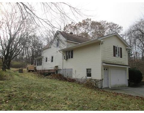 25 Bird St, Worcester, MA 01604 photo 3