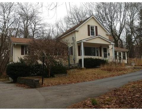 25 Bird St, Worcester, MA 01604 photo 2