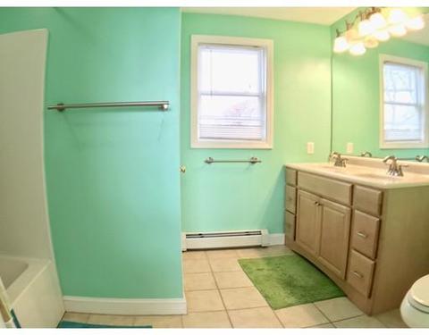 111 Wilkinson St, Worcester, MA 01606 photo 9