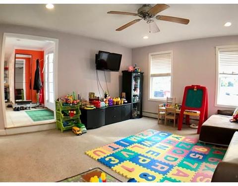 111 Wilkinson St, Worcester, MA 01606 photo 12