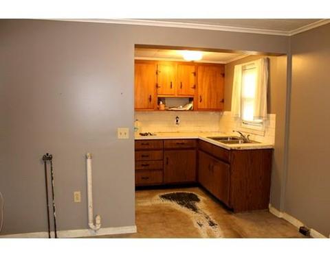 44 Poland St, Webster, MA 01570 photo 11