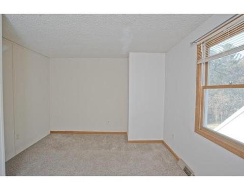 75 Pocantico Ave, Springfield, MA 01109 photo 19