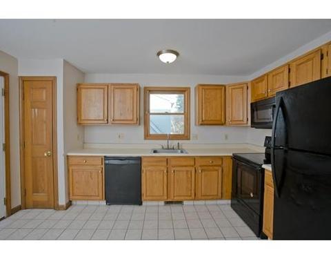 75 Pocantico Ave, Springfield, MA 01109 photo 7