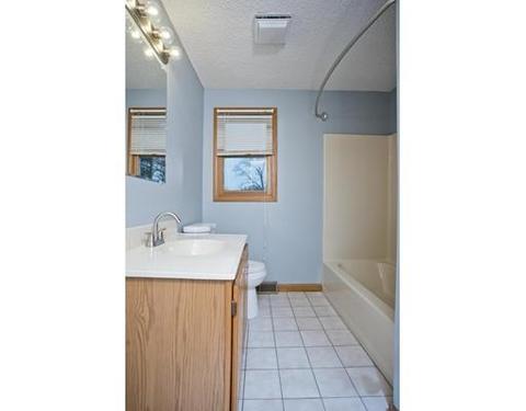 75 Pocantico Ave, Springfield, MA 01109 photo 15