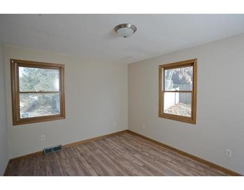 75 Pocantico Ave, Springfield, MA 01109 photo 10