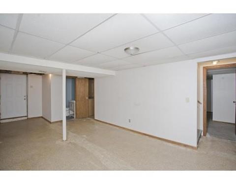 75 Pocantico Ave, Springfield, MA 01109 photo 23