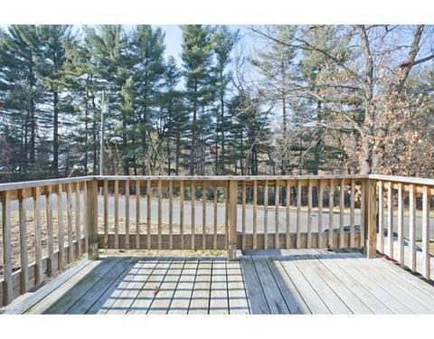75 Pocantico Ave, Springfield, MA 01109 photo 5