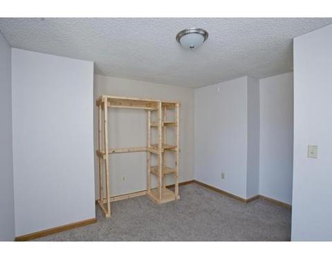 75 Pocantico Ave, Springfield, MA 01109 photo 21