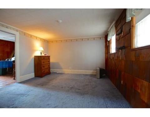 33 Cedar St, Lynn, MA 01905 photo 8
