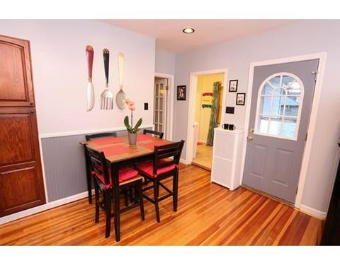 29 Carlton St, Springfield, MA 01108 photo 7