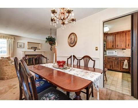 15 Avon Cir, Needham, MA 02494 photo 9