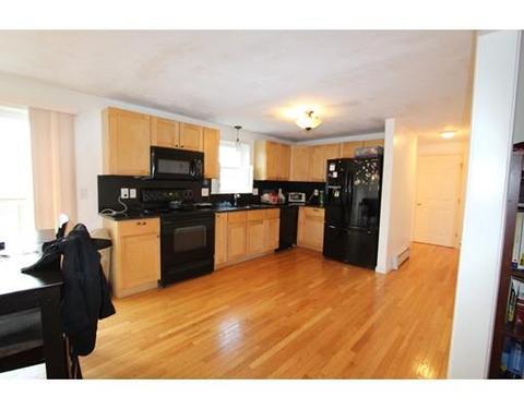 22 El Caney Rd, Worcester, MA 01603 photo 2