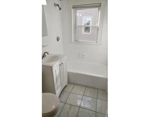 20 Eustis St, Saugus, MA 01906 photo 8