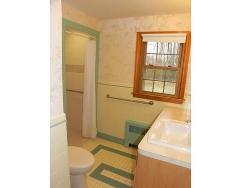 16 Linden Dr, Danvers, MA 01923 photo 15